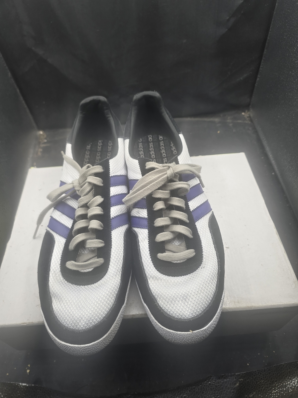 Men's White‎ & Purple Athletic Sneakers